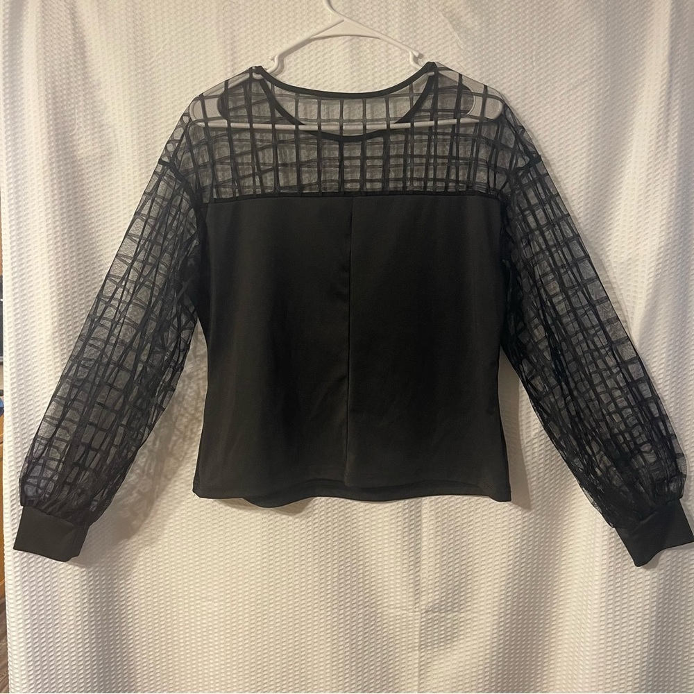 SHEIN 1XL Long See Through Sleeve Shirt - Picture 2 of 3